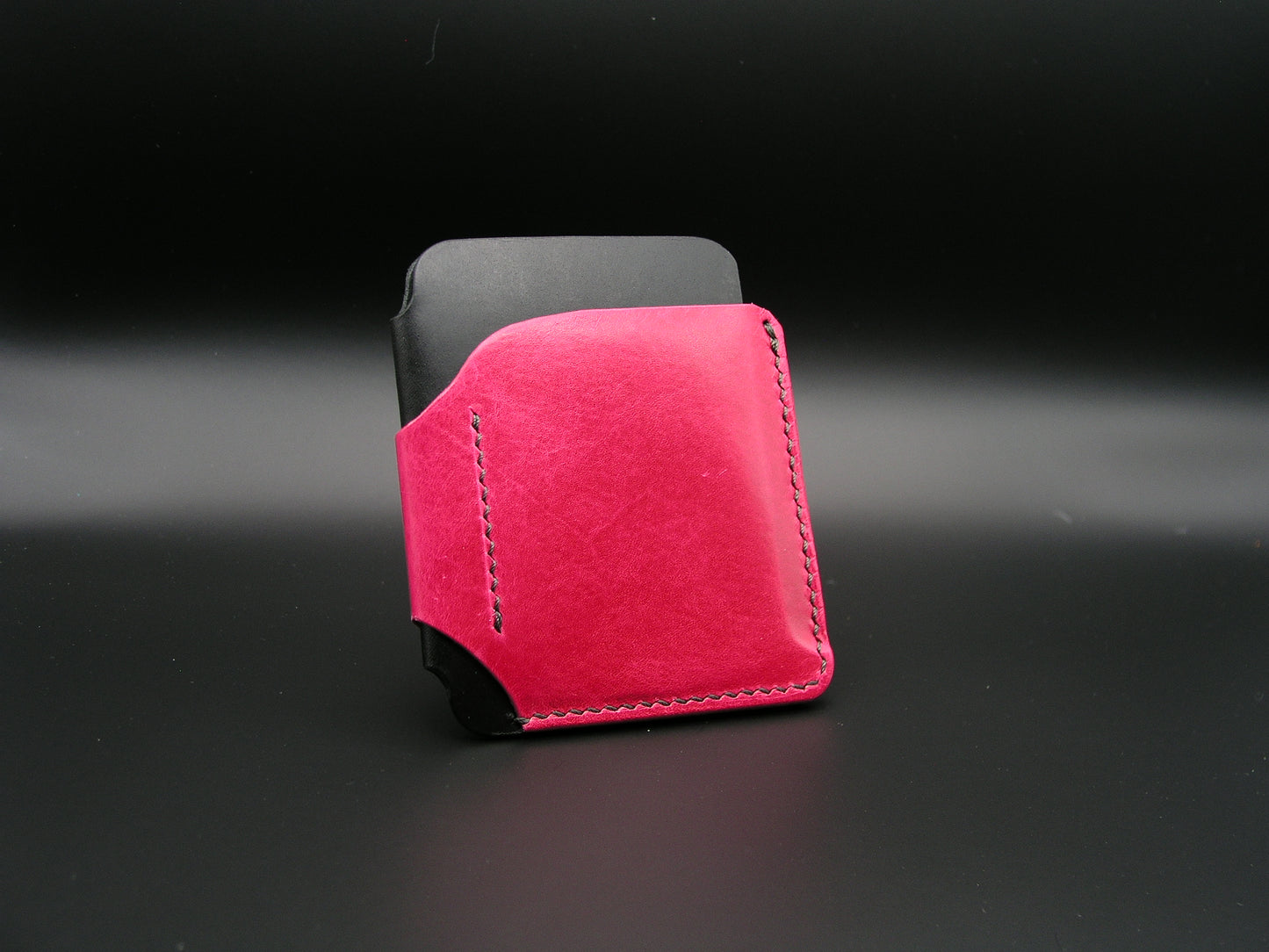 The A10: a minimalist, hand-made wallet
